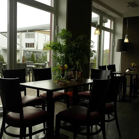 雷根斯堡奥斯特甜梦酒店