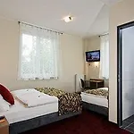 فندق Dream Regensburg Ost 3*