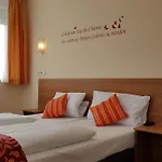 Dream Regensburg Ost 3*