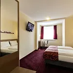 Dream Regensburg Ost فندق 3*