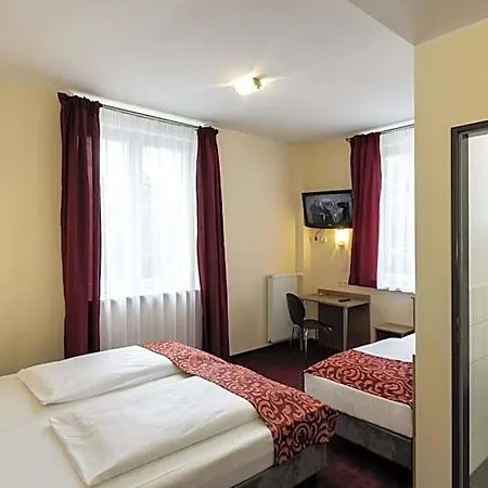מלון Dream Regensburg Ost