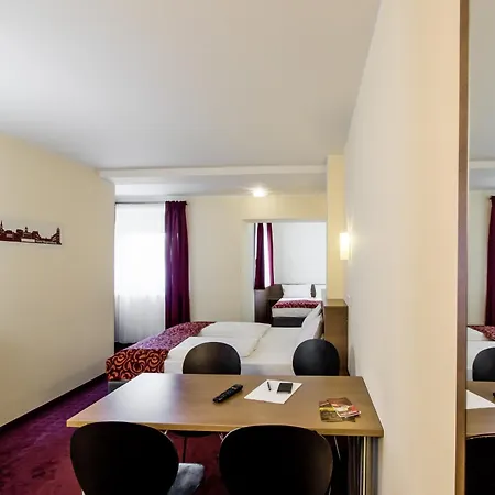 Otel Dream Regensburg Ost Tegernheim