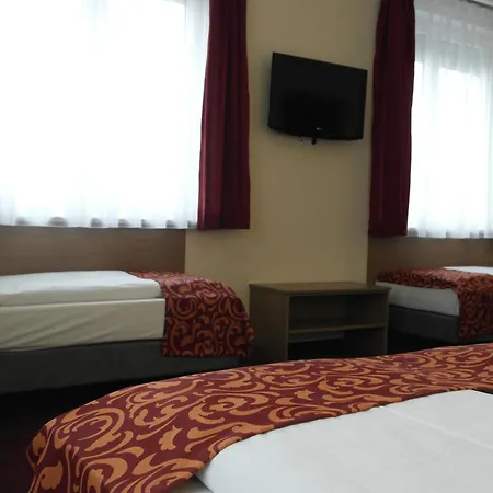 Dream Regensburg Ost Otel