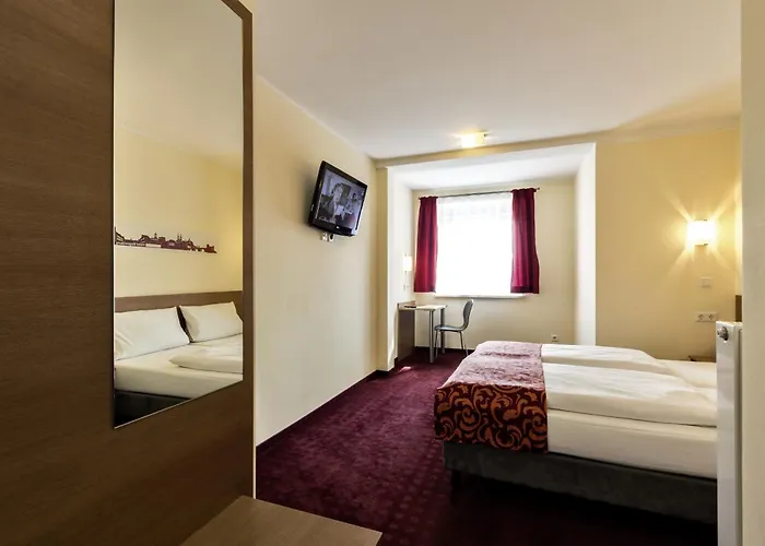 Dream Regensburg Ost Hotel 3*